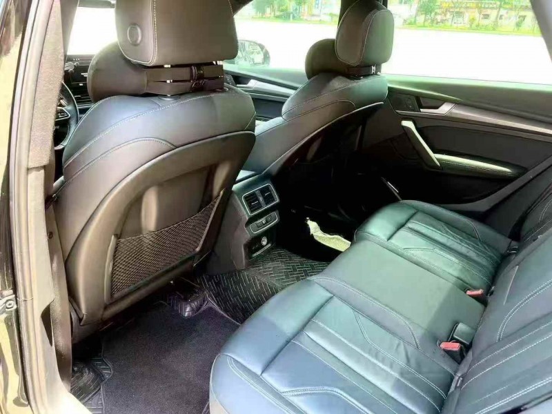 常德21年奥迪Q56