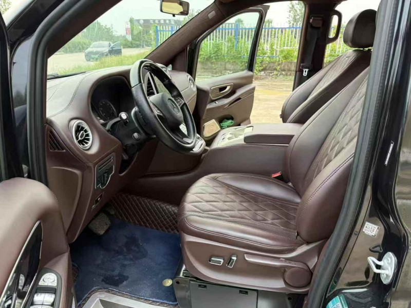 徐州20年奔驰维努斯4