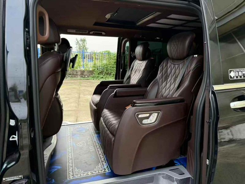 徐州20年奔驰维努斯7