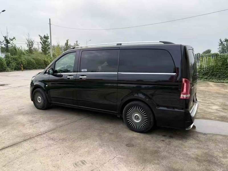 徐州20年奔驰维努斯8