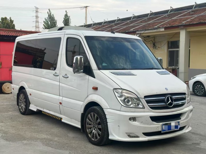 淄博14年奔驰斯宾特3