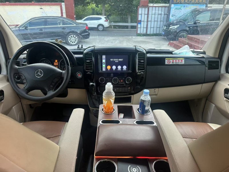 淄博14年奔驰斯宾特4