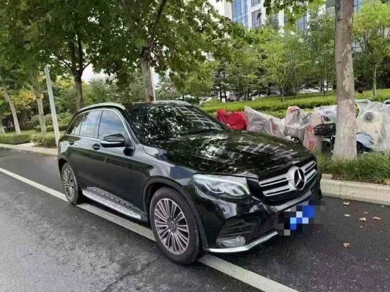济宁17年奔驰GLC2