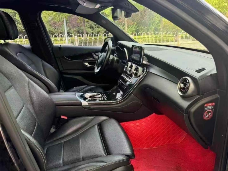 济宁17年奔驰GLC4