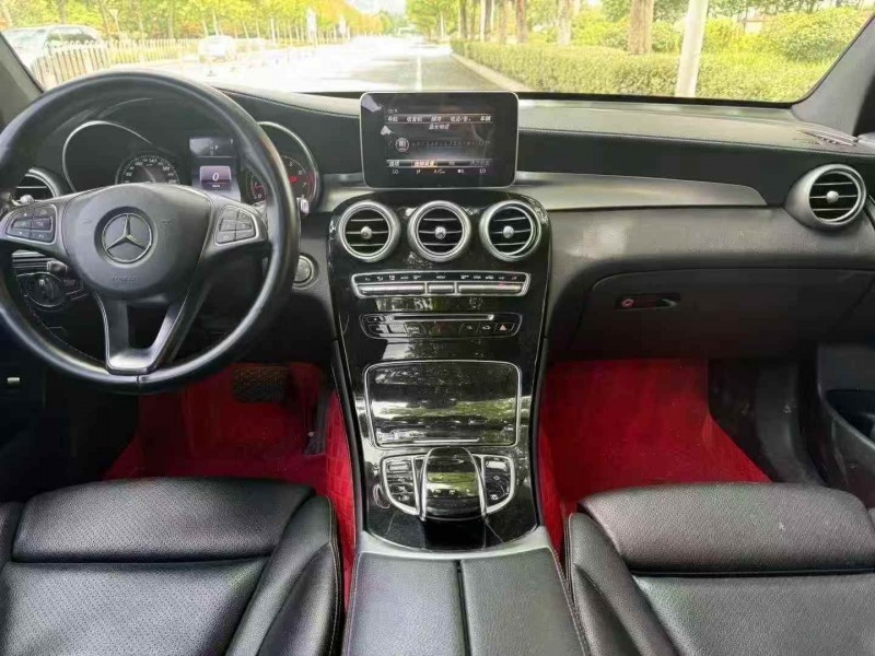 济宁17年奔驰GLC5