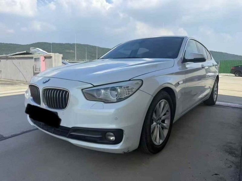 徐州17年宝马5系3