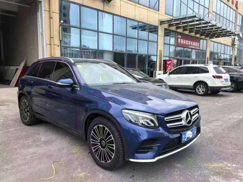 枣庄18年奔驰GLC2