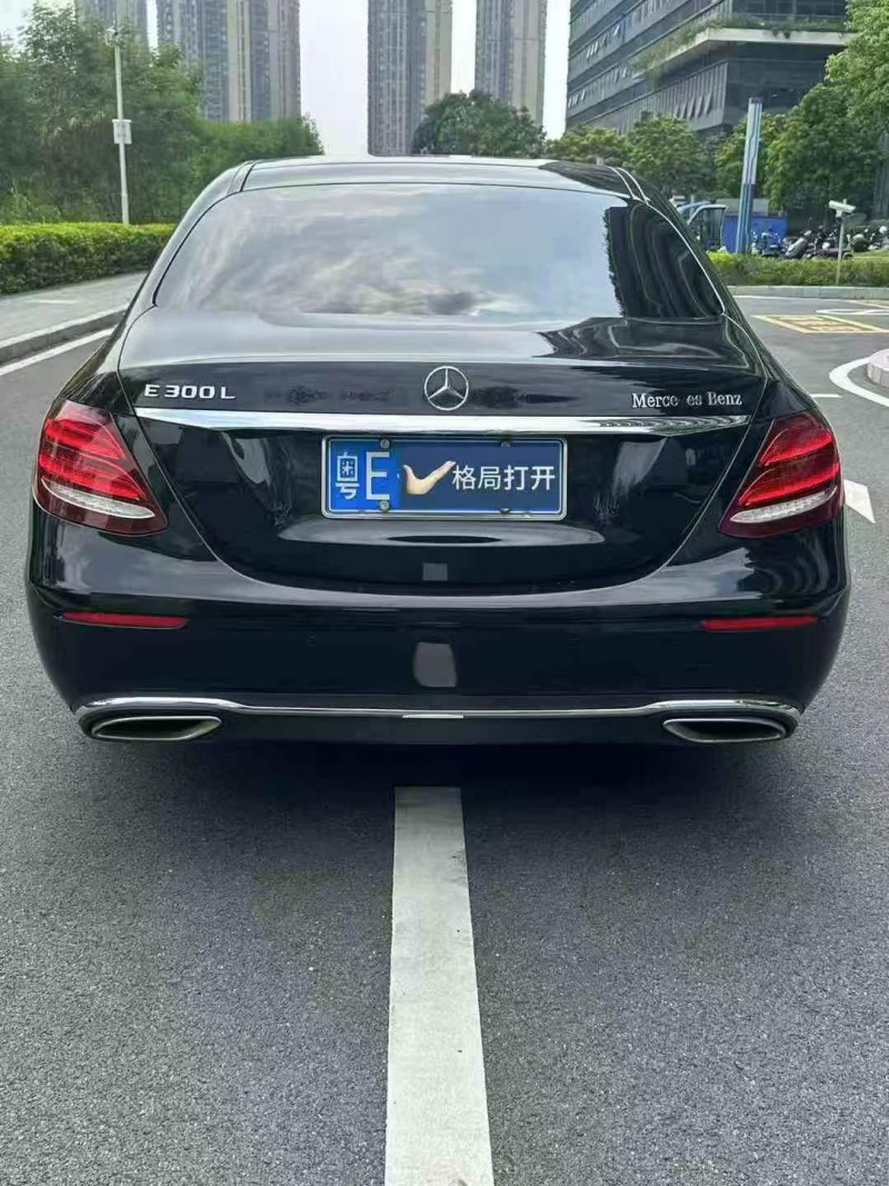 东莞19年奔驰E9
