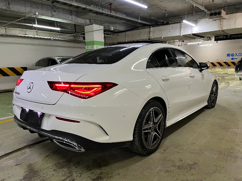 成都22年奔馳CLA8