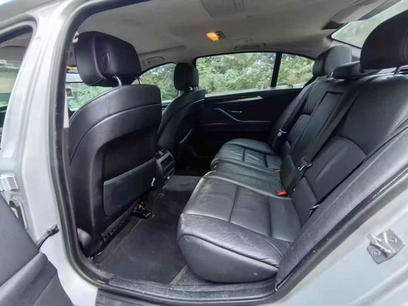 常德12年宝马5系6