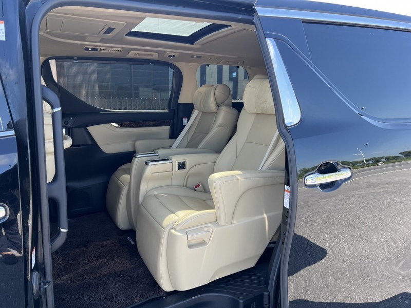 鹽城22年豐田埃爾法4