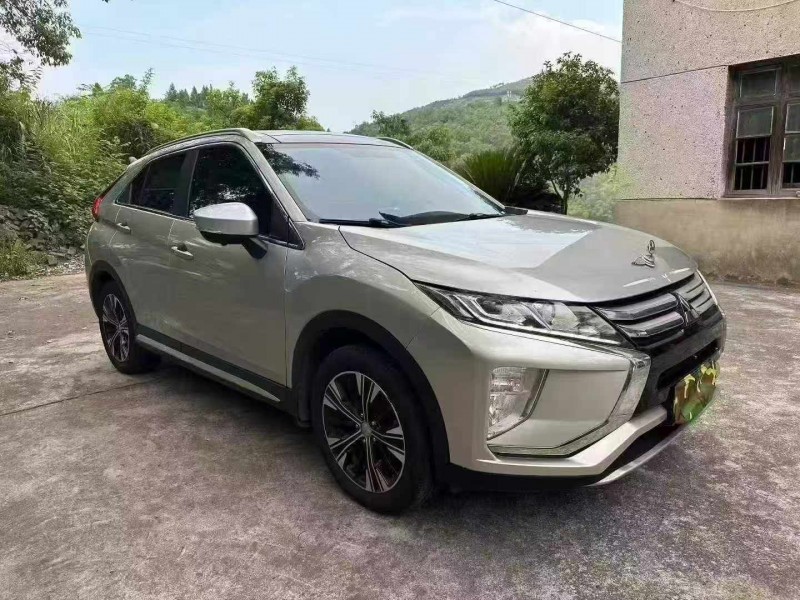 邵阳19年三菱奕歌2