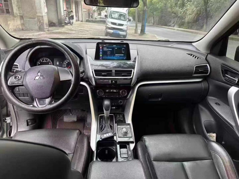 邵阳19年三菱奕歌4