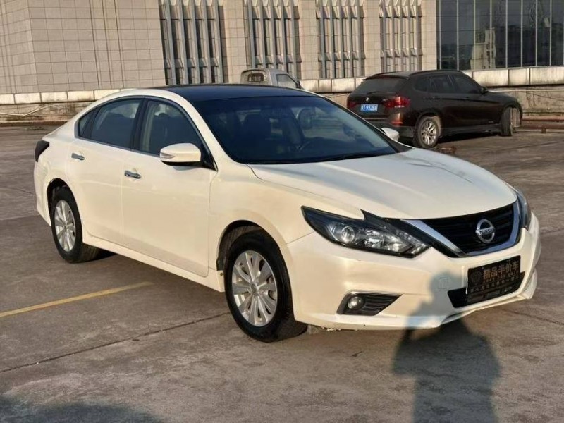 東莞18年日產天籟2