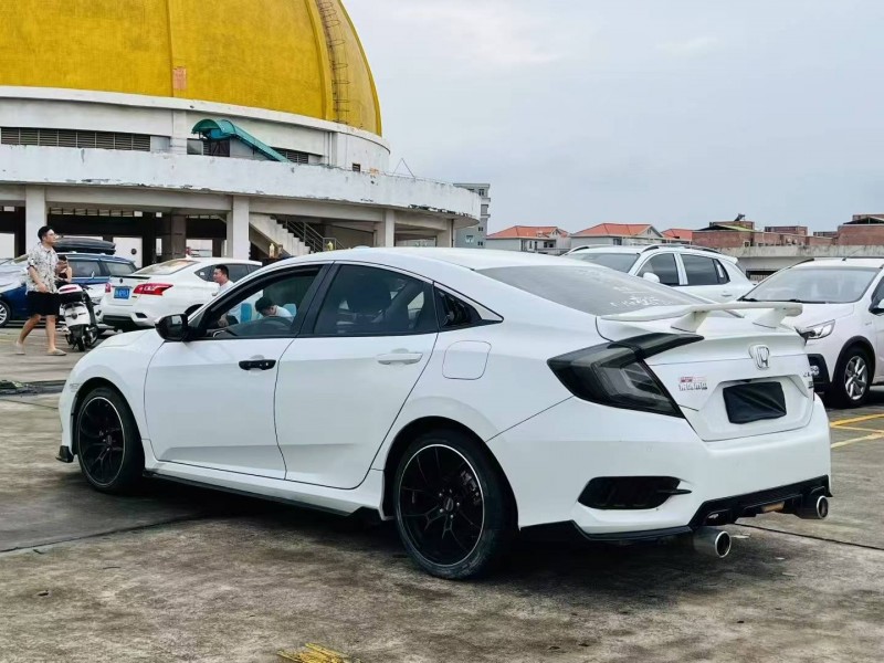 东莞21年本田思域4