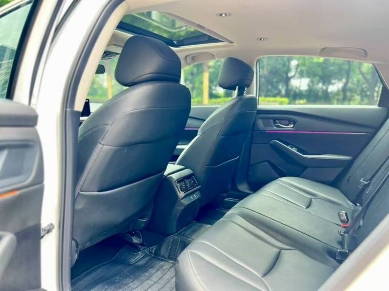 东莞24年本田雅阁5