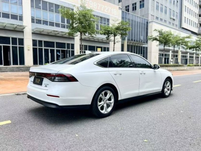 东莞24年本田雅阁8