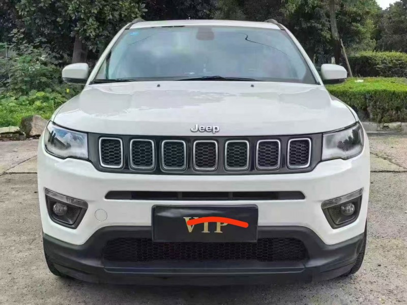 襄陽17年Jeep指南者1