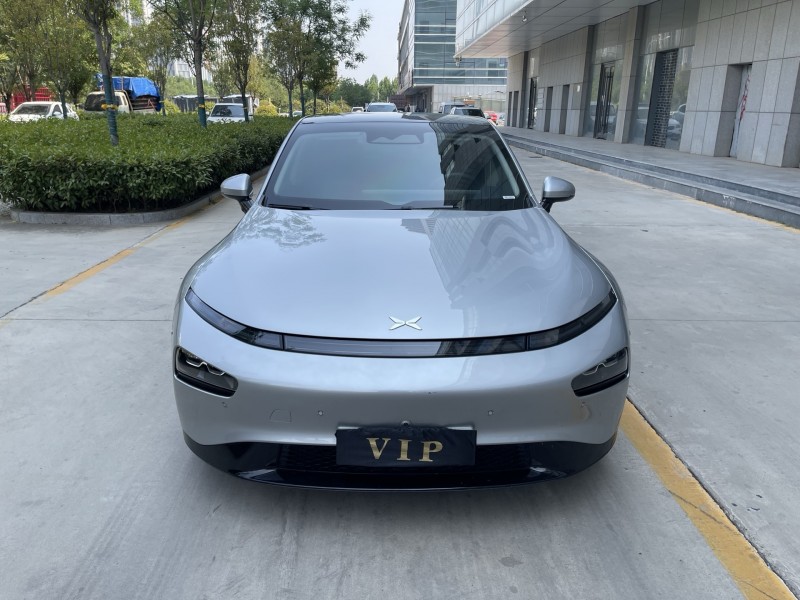 青島24年小鵬汽車p71