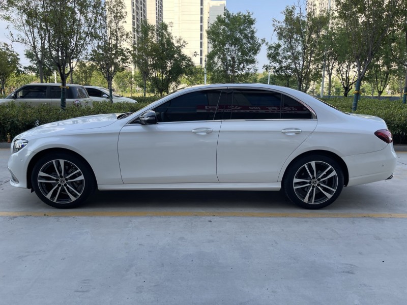 济宁20年奔驰E6