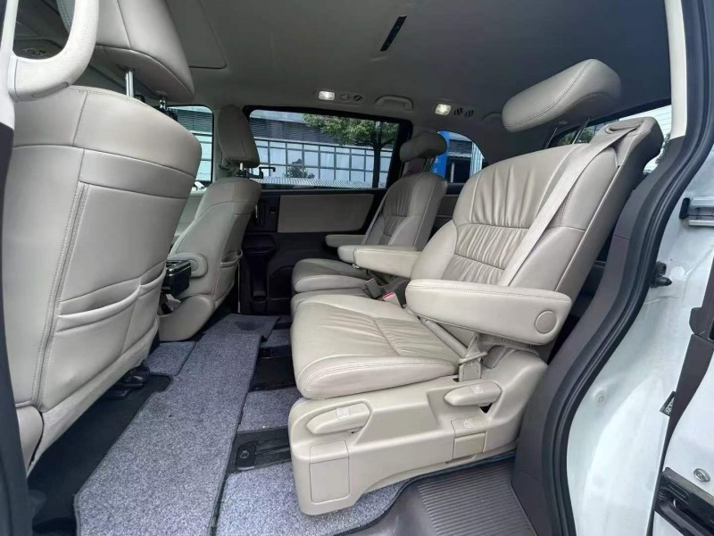 东莞17年本田奥德赛4