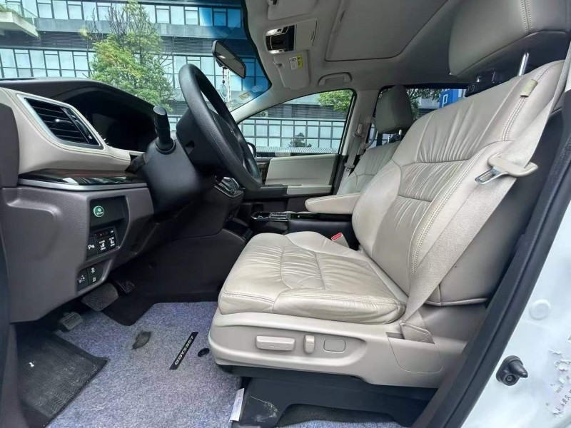 东莞17年本田奥德赛5