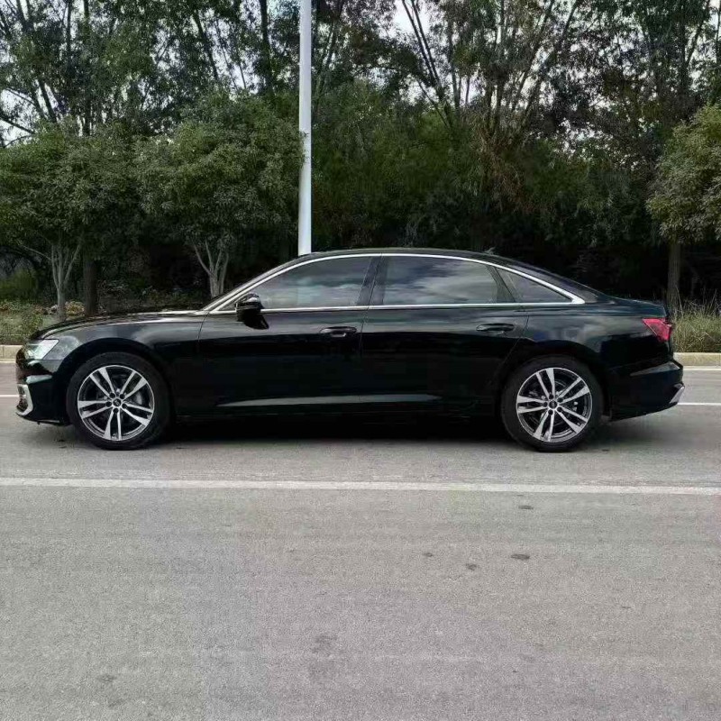 济宁23年奥迪A6L7