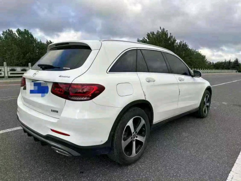 济宁22年奔驰GLC8