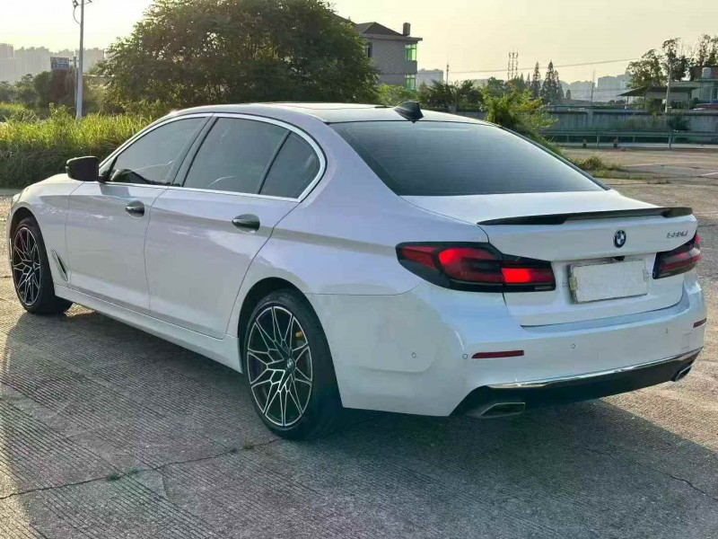 常德20年宝马5系8