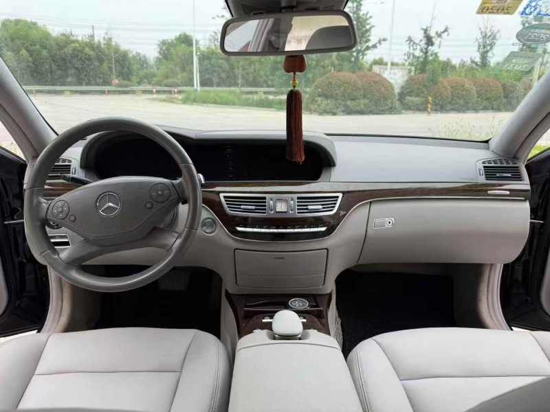 徐州13年奔驰SL5