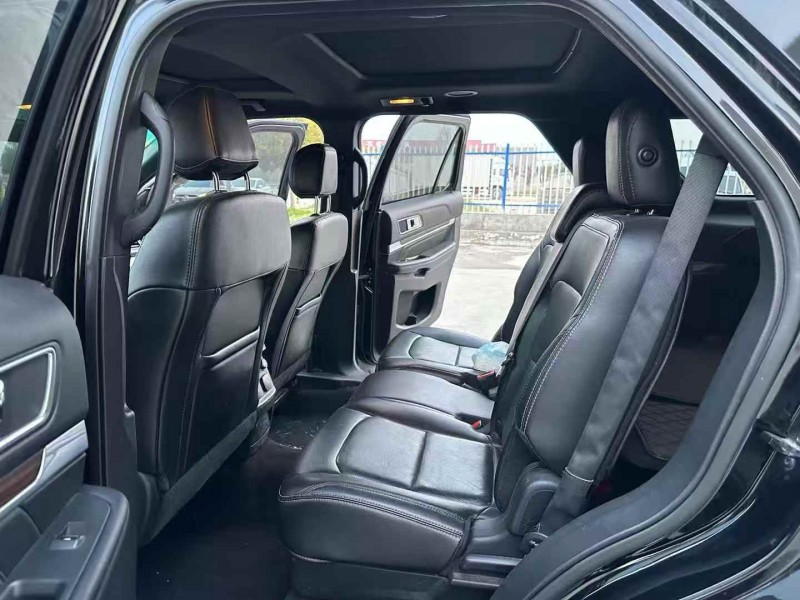 徐州17年福特探险者7