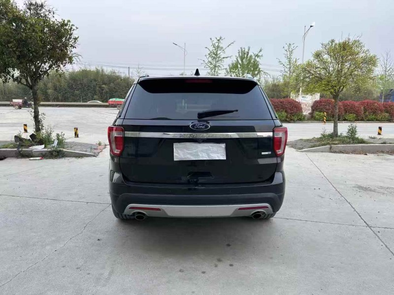 徐州17年福特探险者9