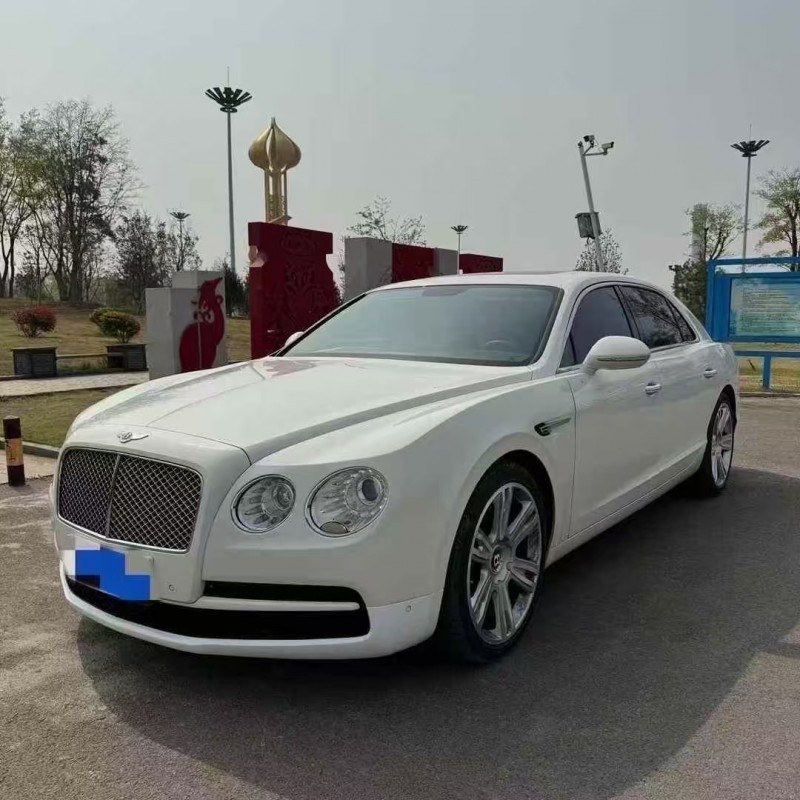 济宁15年宾利飞驰2