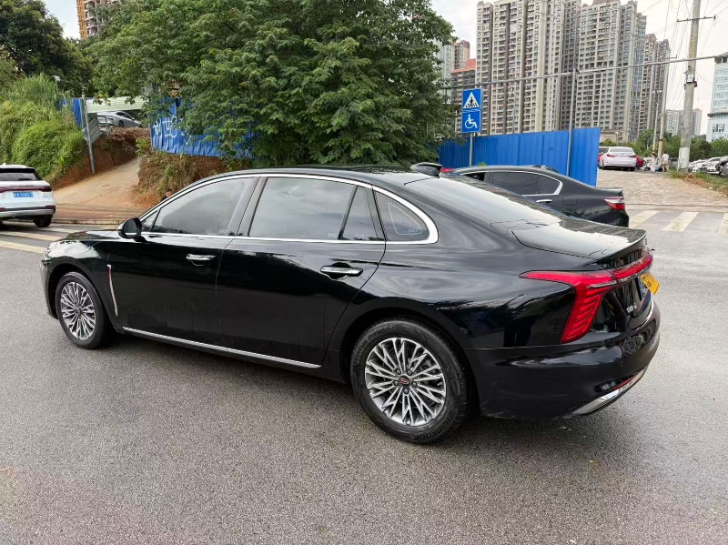 南宁23年红旗H57