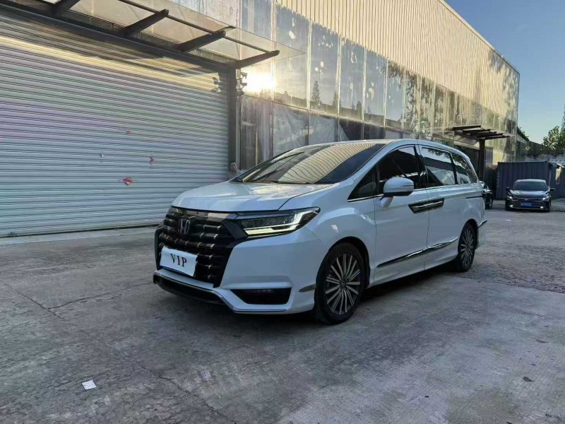 徐州23年本田艾力绅2