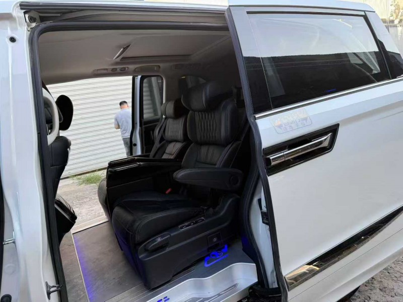 徐州23年本田艾力绅7