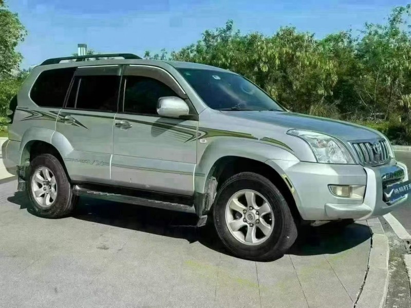 東莞03年豐田普拉多2