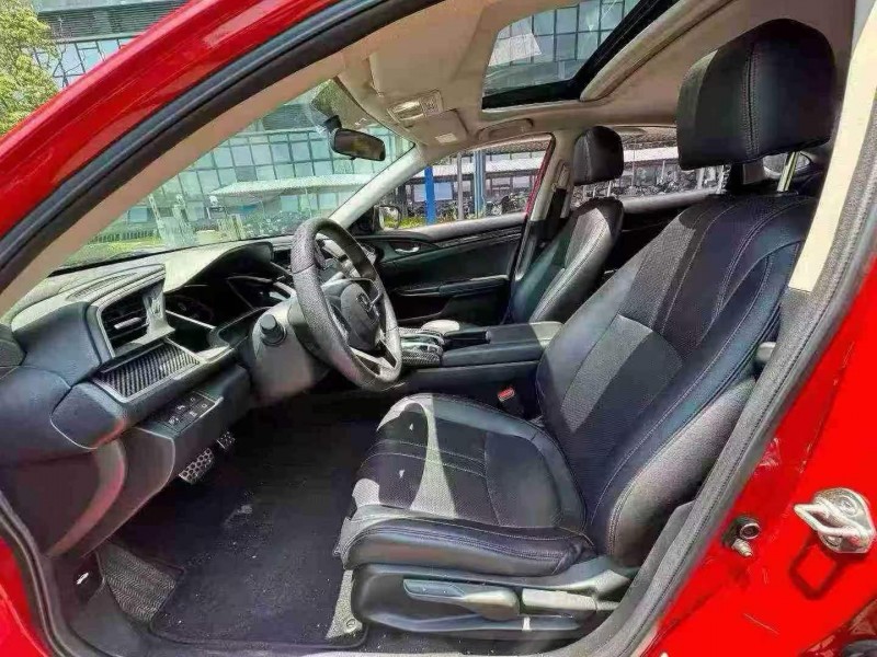 东莞19年本田思域4