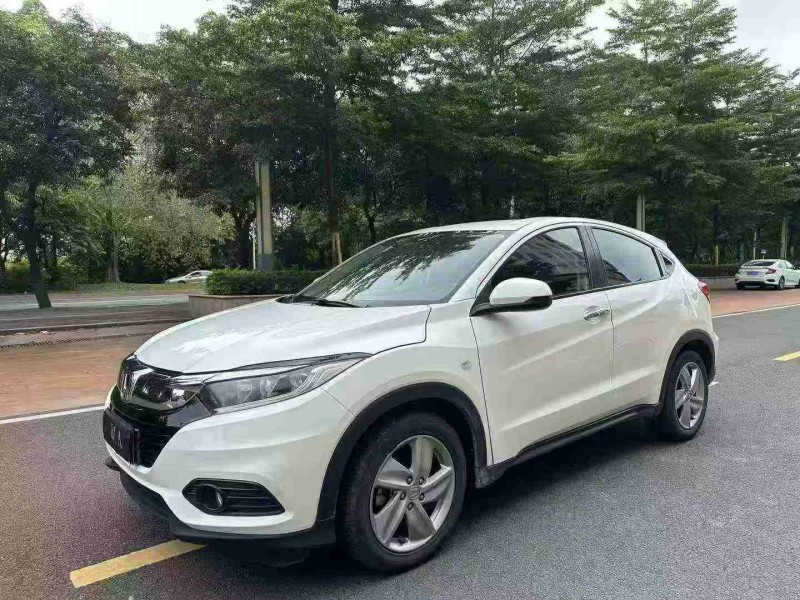 东莞21年本田缤智2