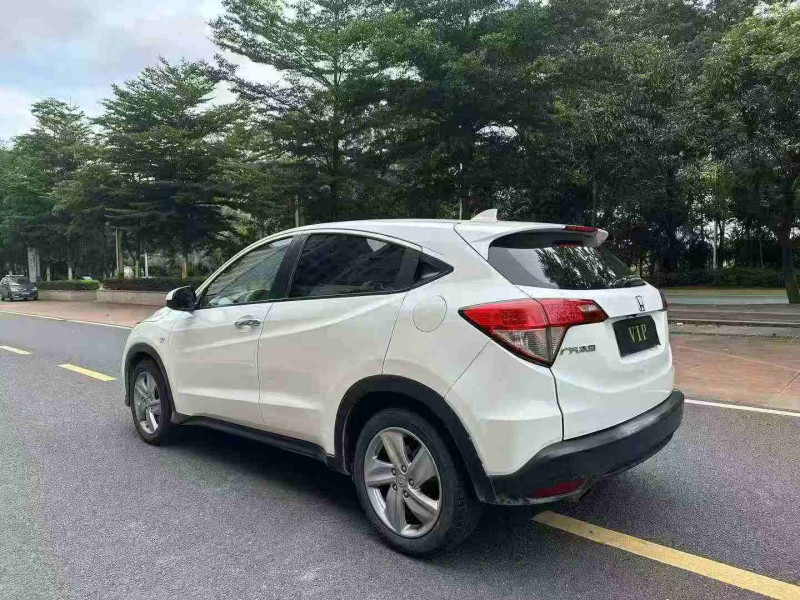 东莞21年本田缤智7