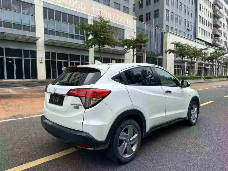 东莞21年本田缤智9