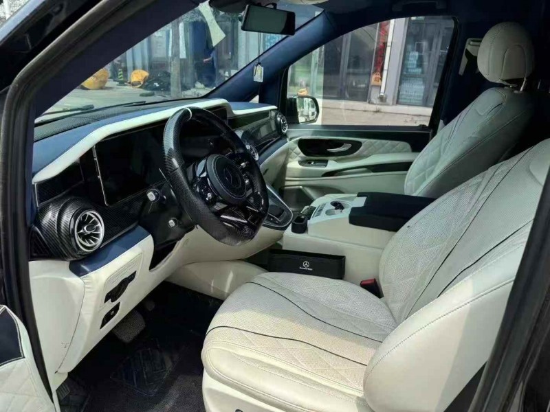 潍坊20年奔驰威霆4