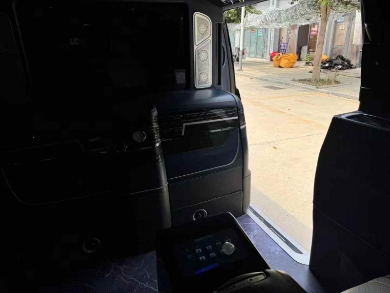 潍坊20年奔驰威霆6