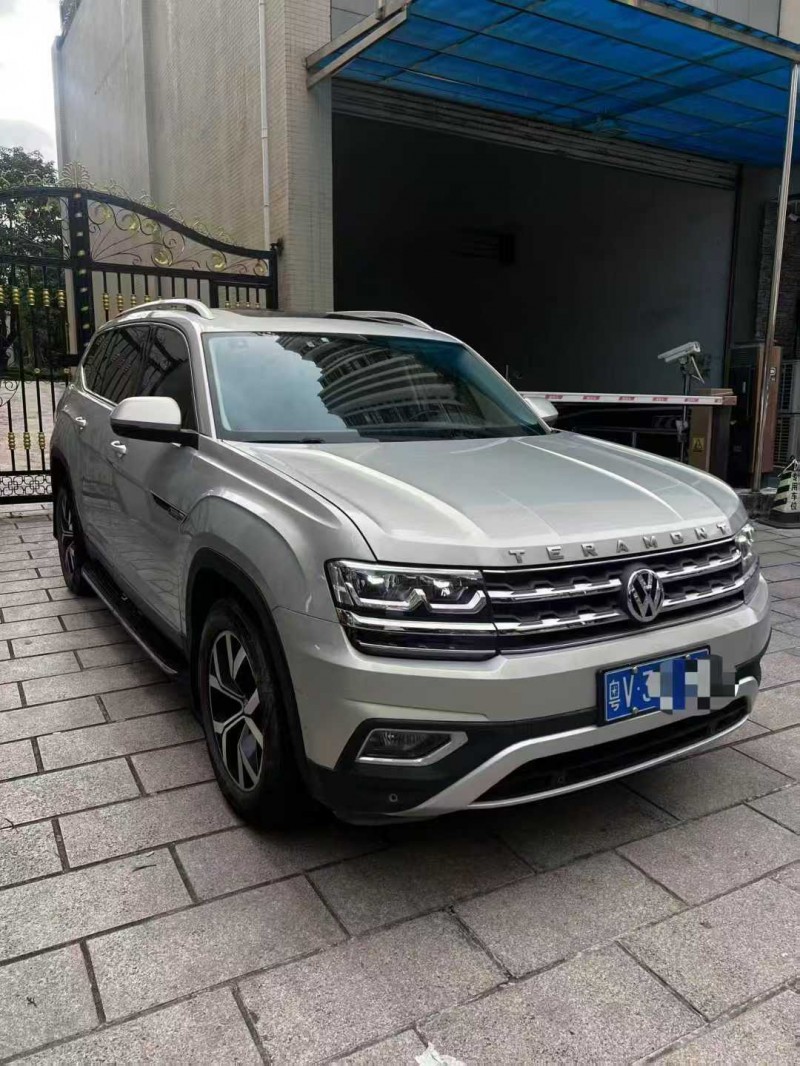 廣州18年大眾途昂3