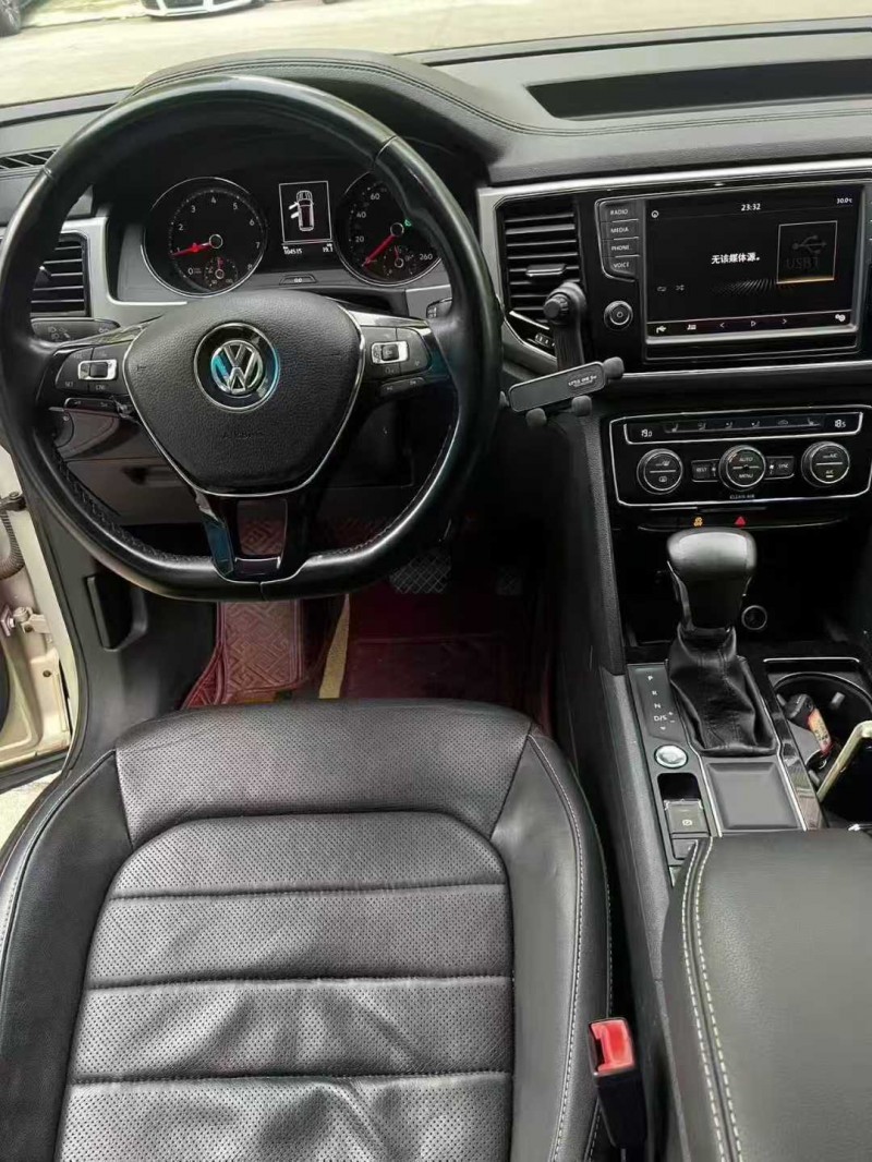 廣州18年大眾途昂7