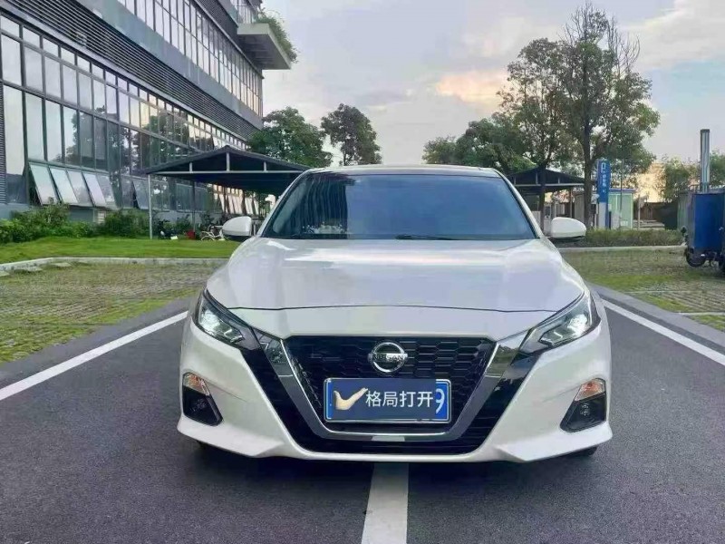東莞22年日產天籟1