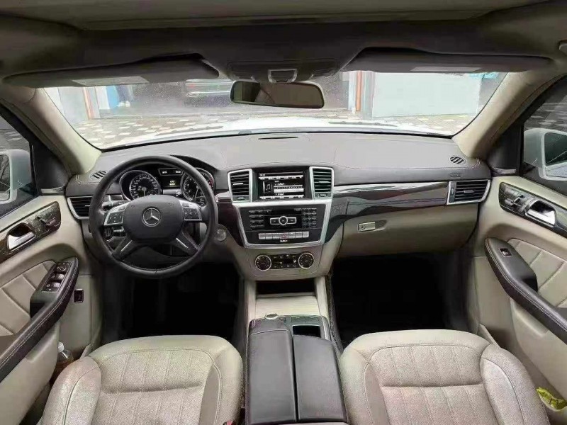 青岛16年奔驰GLS3