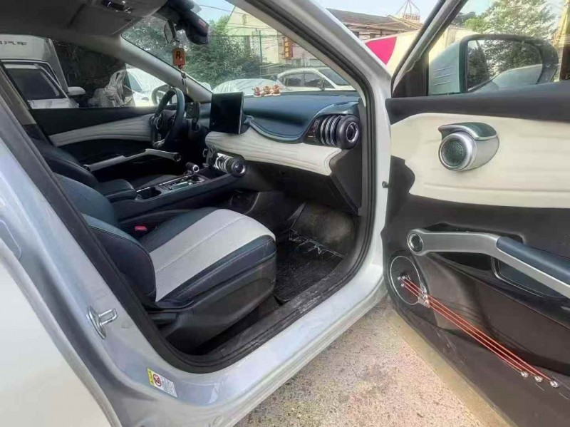 衡阳23年比亚迪元4