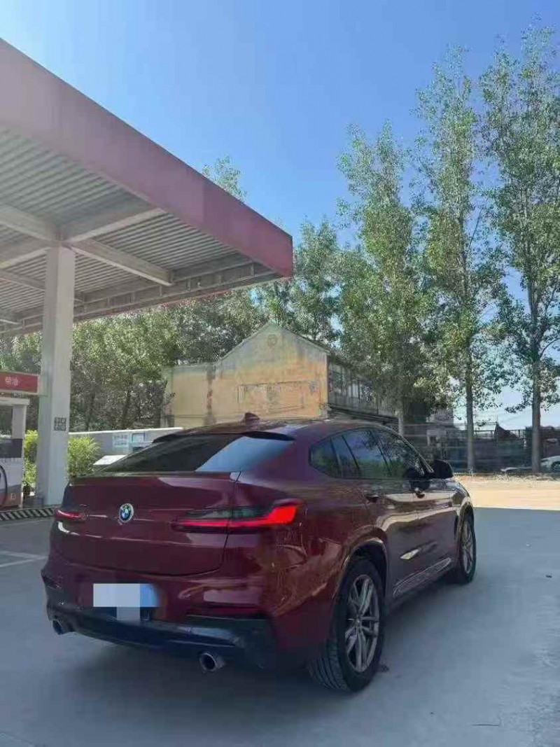 淄博19年宝马X48