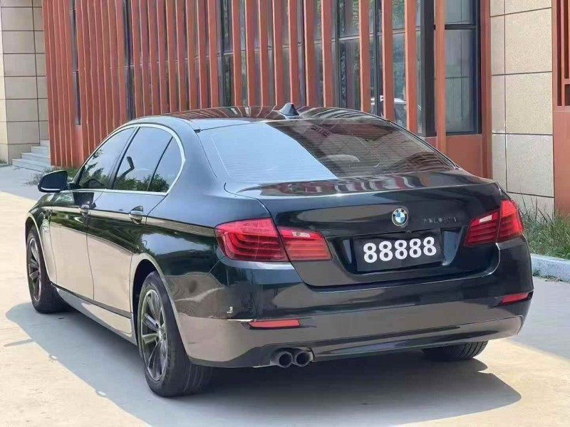 济宁15年宝马5系8